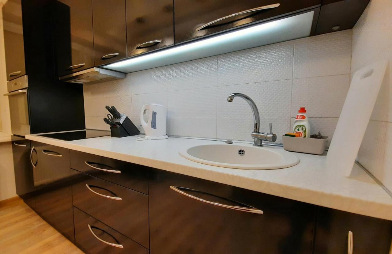 M&M Apartment VI Self Check-In Panevezys Ngoại thất bức ảnh